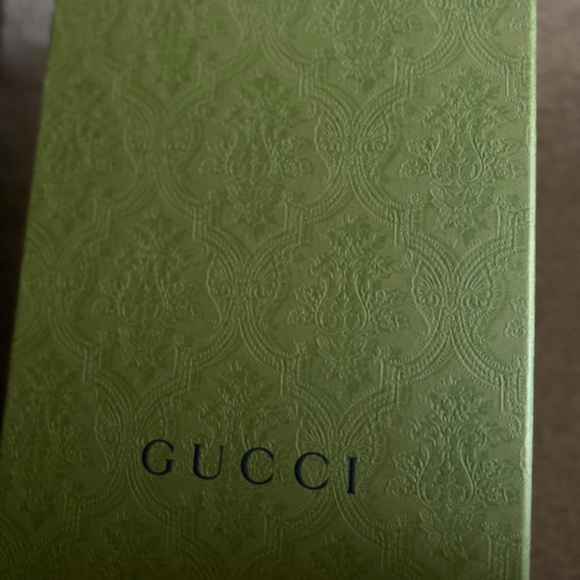 REAL GUCCI Black Star Studded Pumps Double G Logo Size 38.5/8.5 US Women’s - Picture 3 of 8